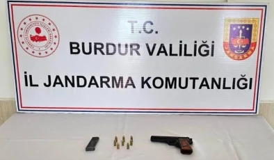 Burdur İl Jandarma Komutanlığı Operasyonunda 4 Şahıs Tutuklandı