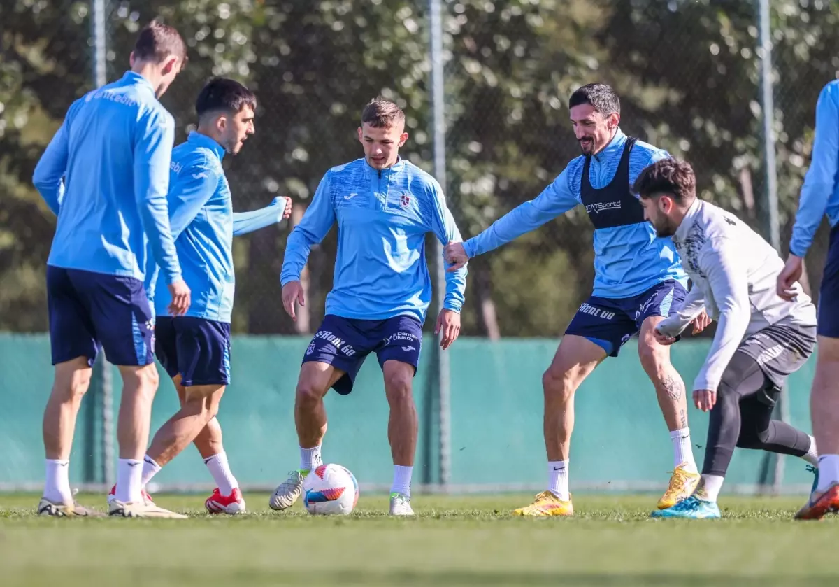 Trabzonspor, Kayserispor Maçı İçin Kayseri’ye Gitti
